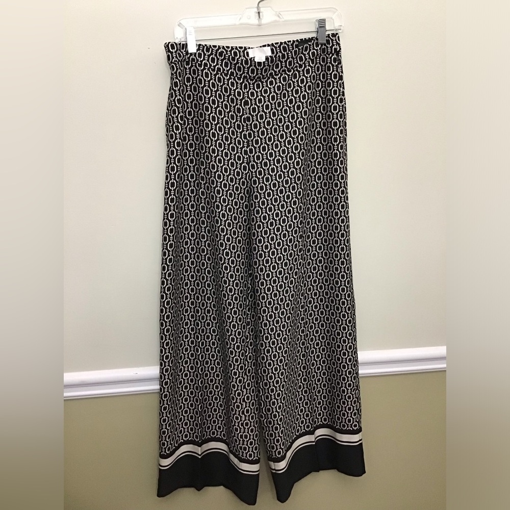 H&M Black & White Wide Leg Geometric Print Pants